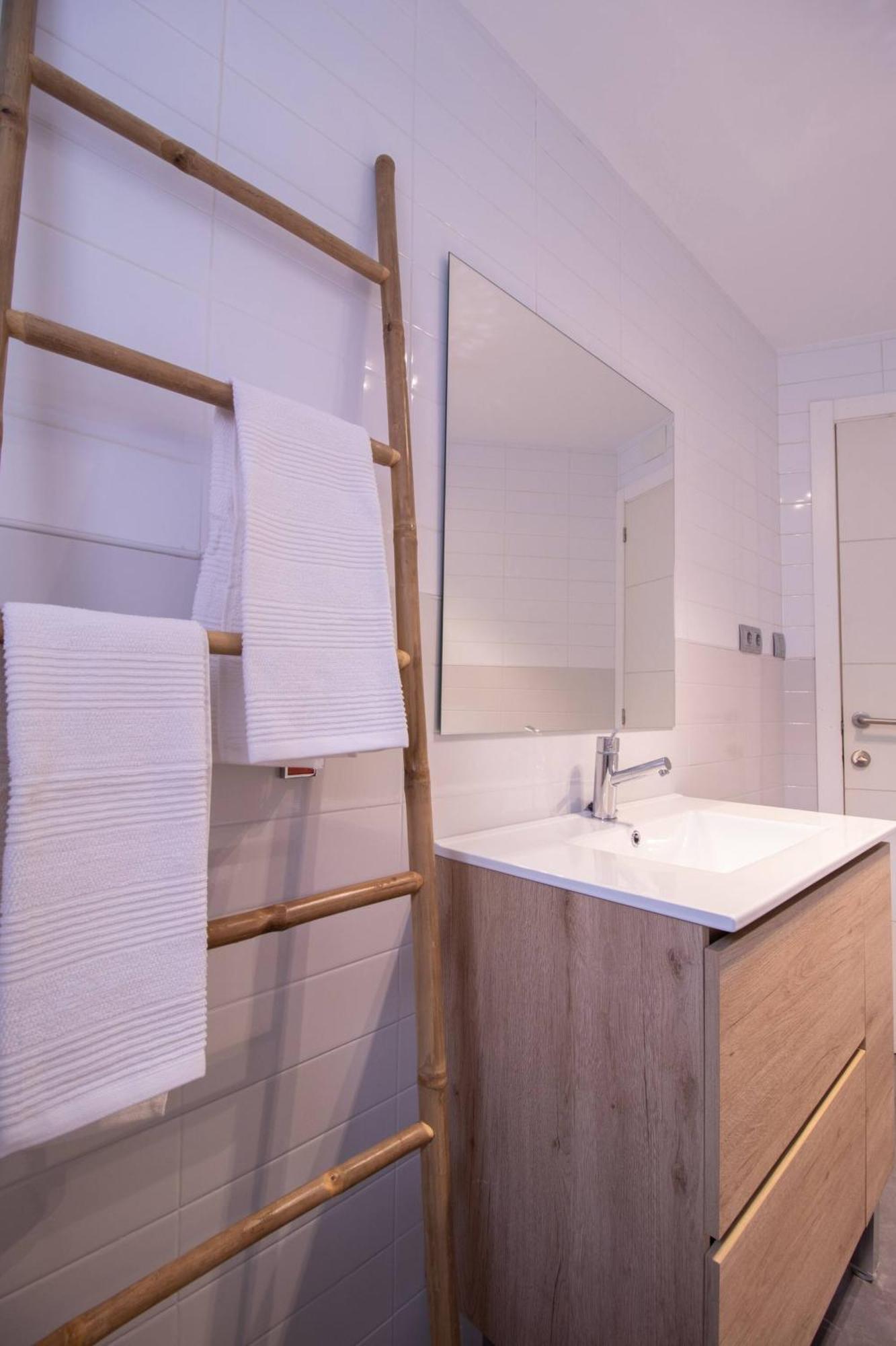 Old Town Flat By Concept Flats Apartment Valencia Ngoại thất bức ảnh